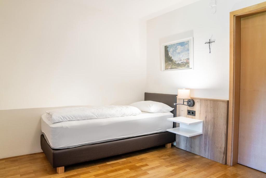 Johannes Schlössl - Gästehaus der Pallottiner am Mönchsberg - 12