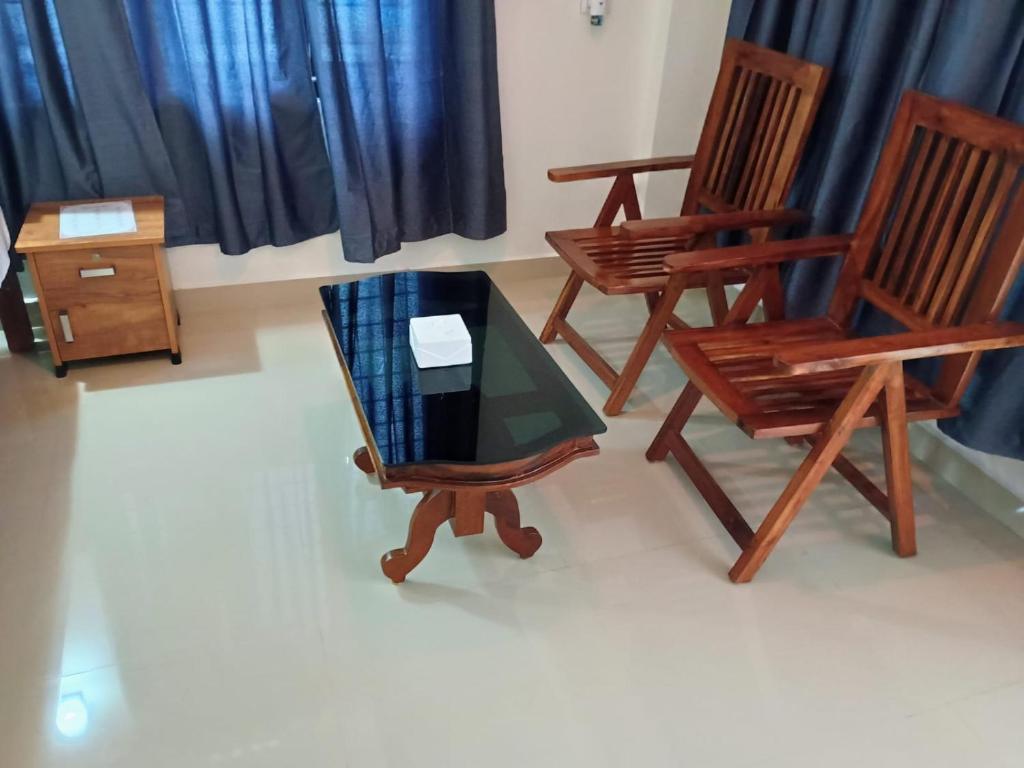 TV in/ali zabaviščno središče v nastanitvi CHAEL Airport Residency,Nedumbassery Cochin