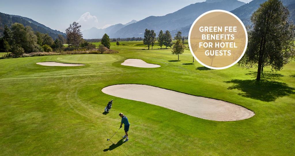 Golf pri hoteli alebo okolí