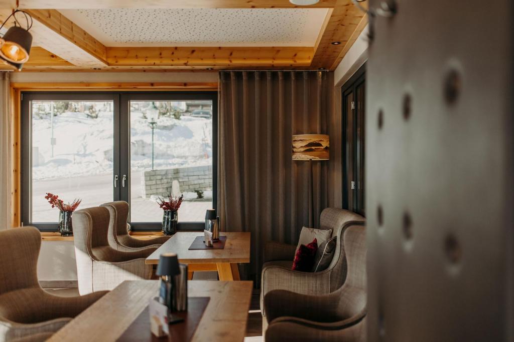 Posezení v ubytování Hotel Waldfrieden