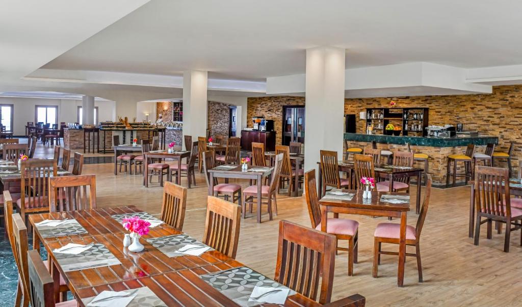 Restaurace v ubytování Aura Resort Sidi Abd El Rahman El Alamein