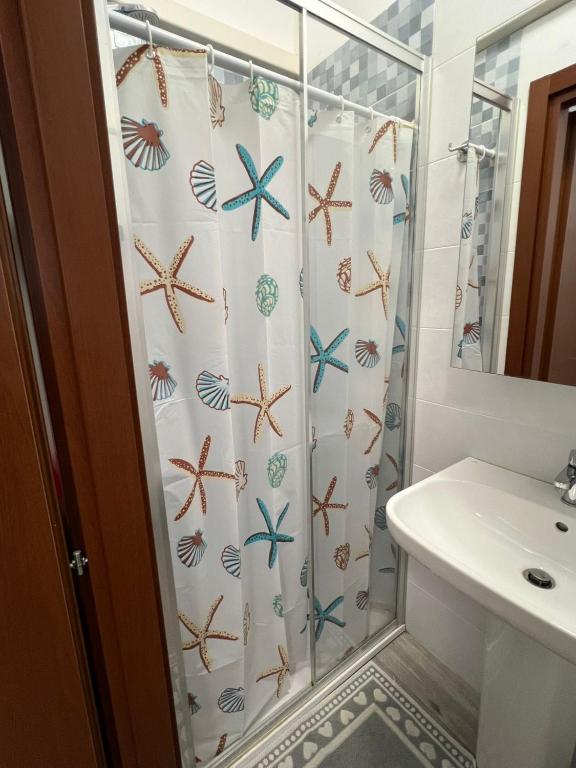 Koupelna v ubytování Gigli, rooms con cucina in comune e terrazza