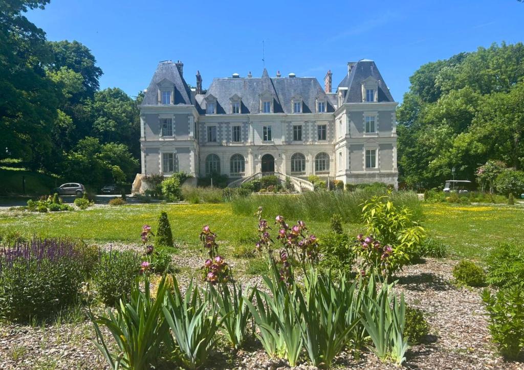 Zahrada ubytování Château de Saint-Bohaire