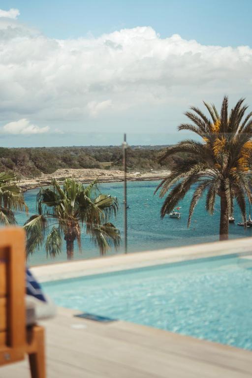 Der Swimmingpool an oder in der Nähe von Hotel Honucai