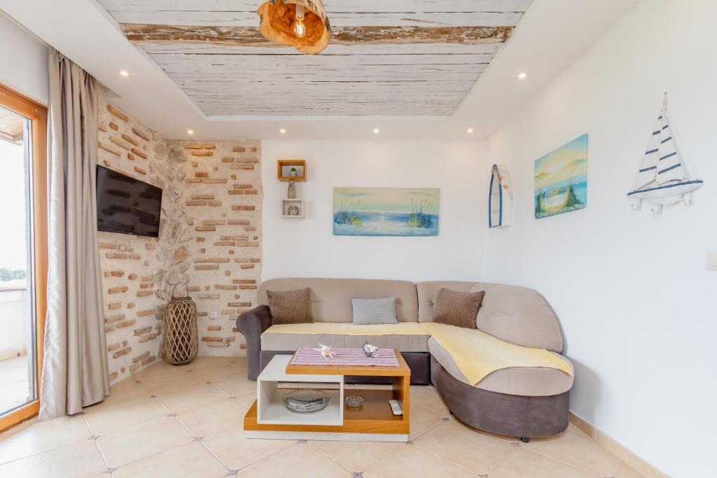 Apartments Bazar - 2