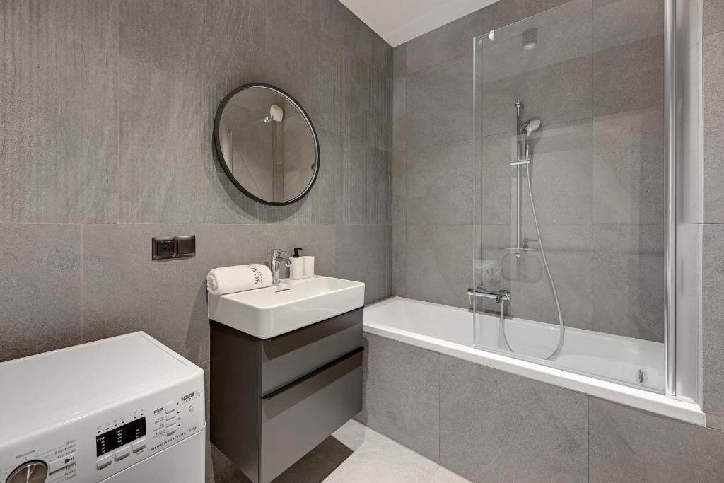 Scala City Center Apartments & Studios by Lion Apartments - 18