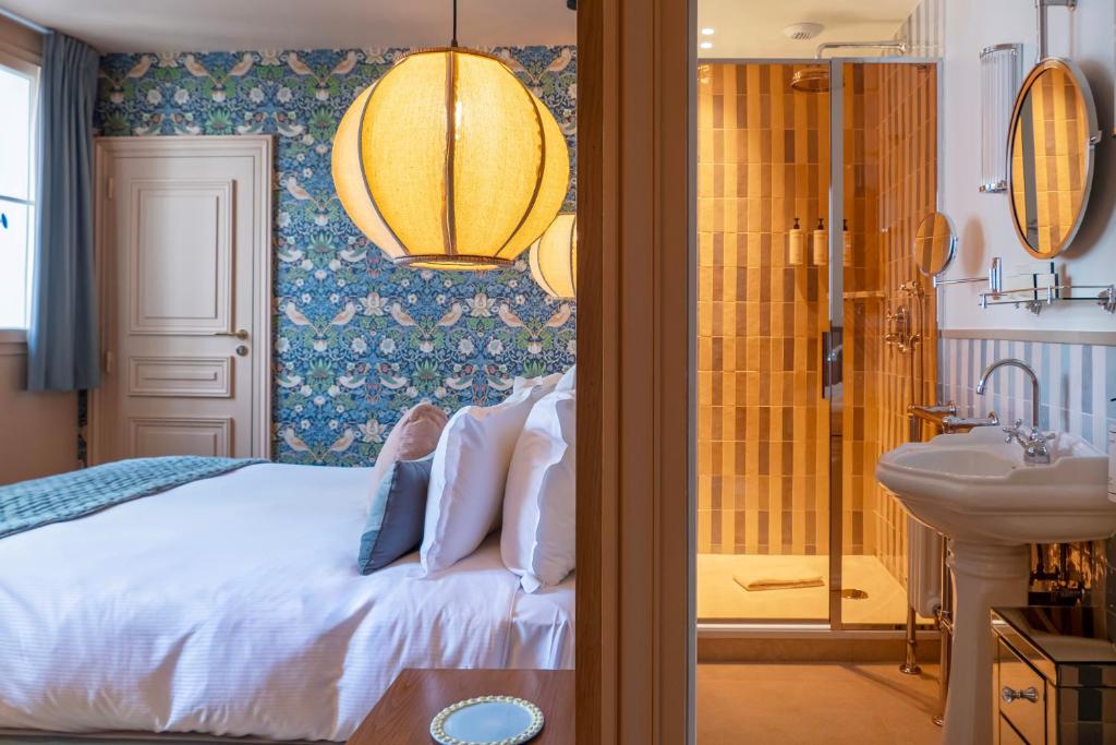 Maison La Bohème Montmartre - Studios & Apartments - Resim 35