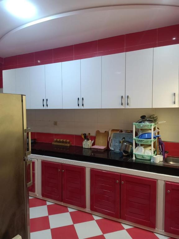 Kuchyň nebo kuchyňský kout v ubytování appartement équipé 2e étage