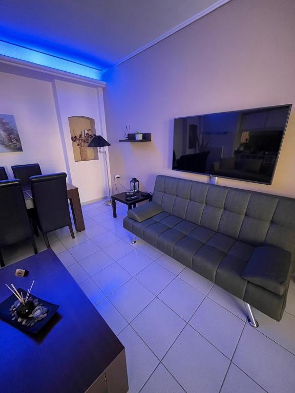 TV a/nebo společenská místnost v ubytování AM Apartment on the beach