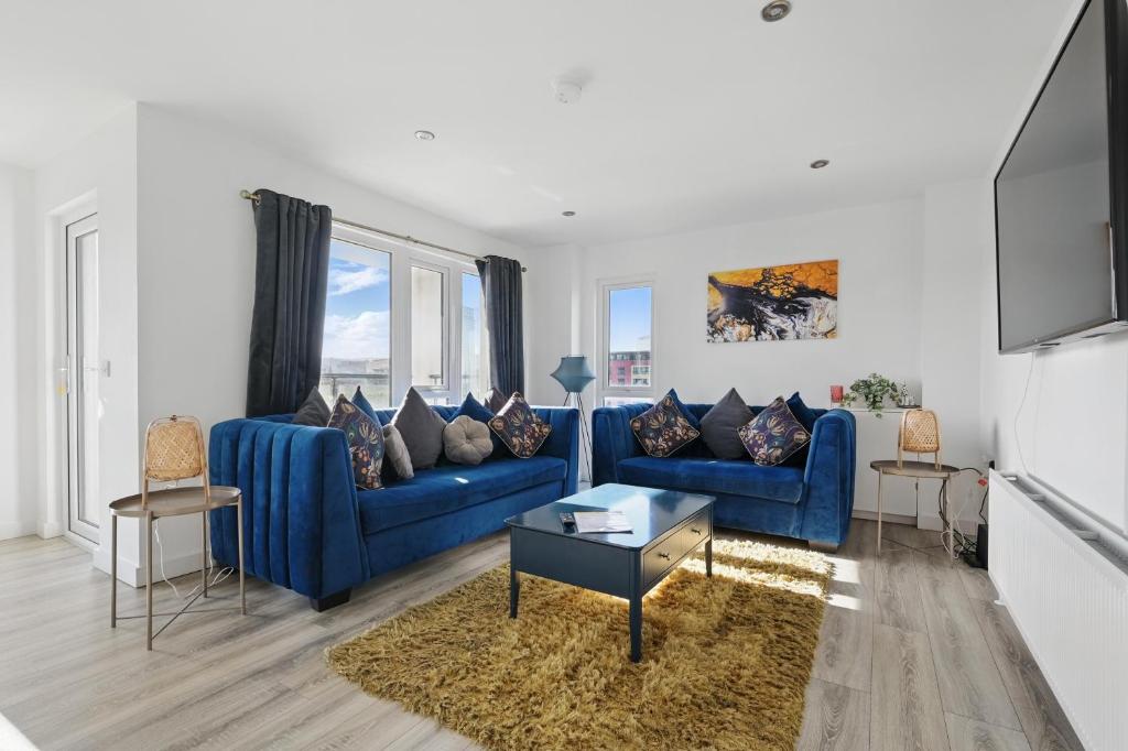 Μια τηλεόραση ή/και κέντρο ψυχαγωγίας στο Central Belfast Apartments Sandford