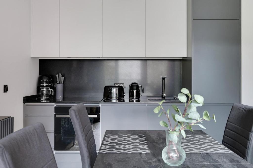 Scala City Center Apartments by Lion Apartments - 5