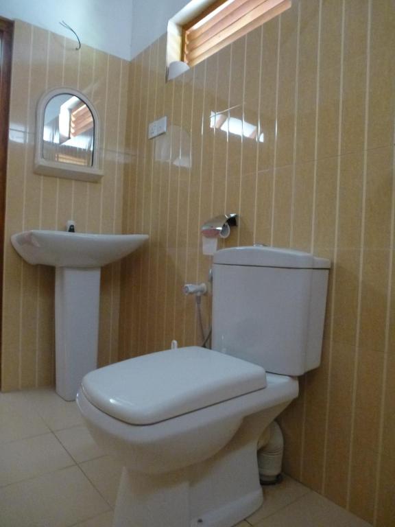 Koupelna v ubytování High Park Hotel