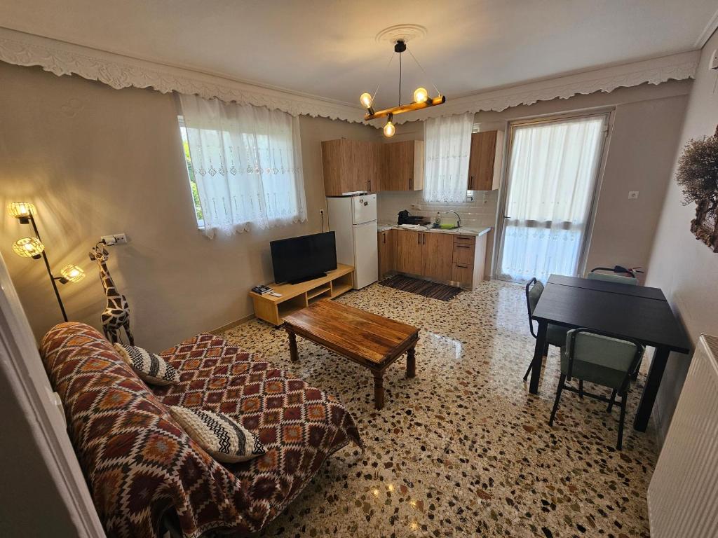 TV a/nebo společenská místnost v ubytování Cleo's Home