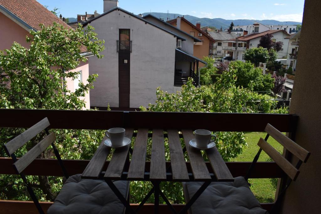 Balkón nebo terasa v ubytování Apartmani Filip