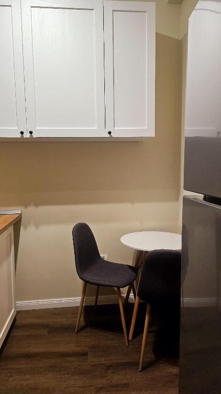 Little Bucharest downtown apartments Romana - Resim 23