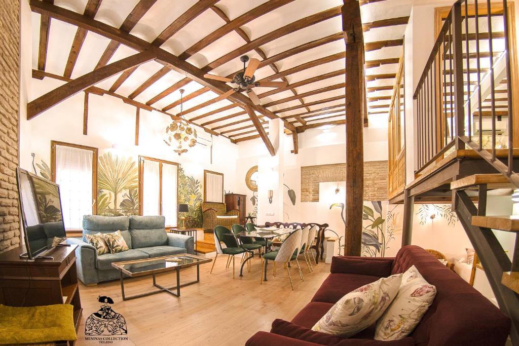 Casa de la Mezquita y Casa de Carretas MeninasCollection - 19