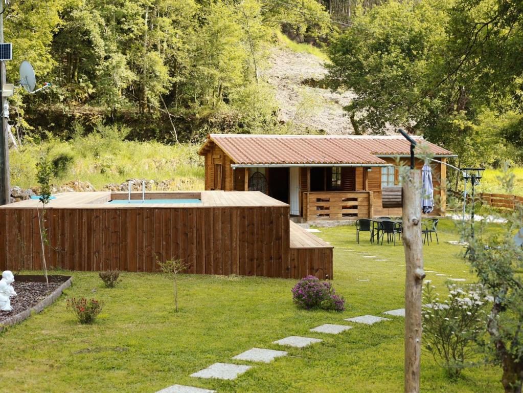 Zahrada ubytování Ohana Gerês House