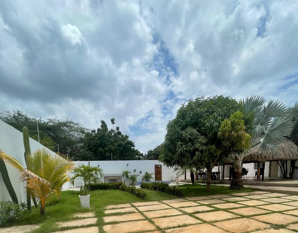 Κήπος έξω από το Villa Isabel Casa Patio