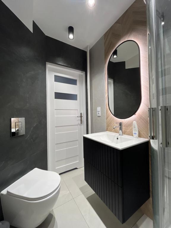 Et badeværelse på Nowoczesny Apartament Centrum przy PKP