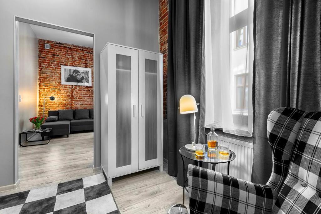 Cinema Rooms - Piotrkowska - Studio Apartment
