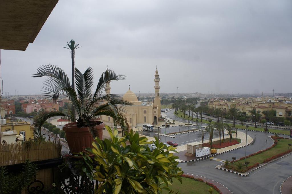 Γενική άποψη της πόλης New cairo ή θέα της πόλης από  αυτό το δωμάτιο σε οικογενειακή κατοικία