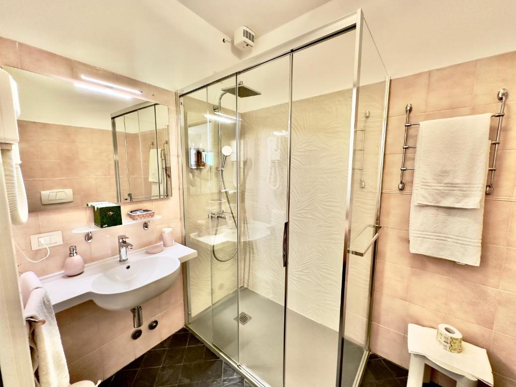 Cinqueterre Residence - 15