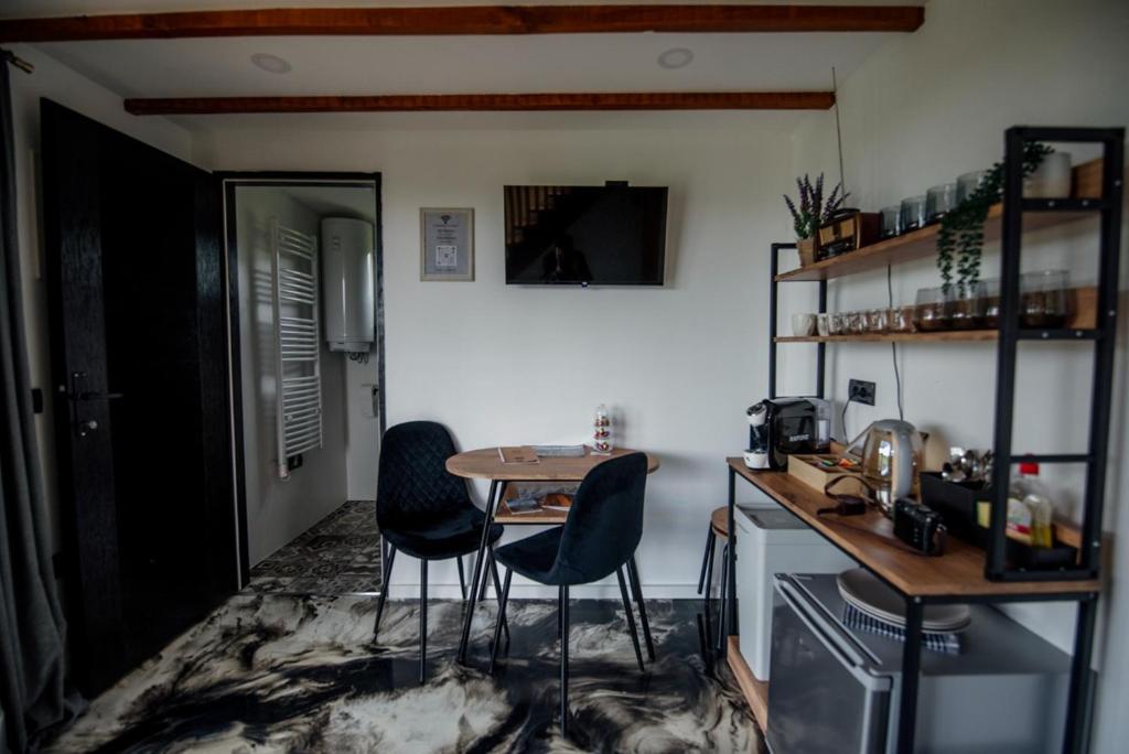 Kuchyň nebo kuchyňský kout v ubytování Natura Bungalow
