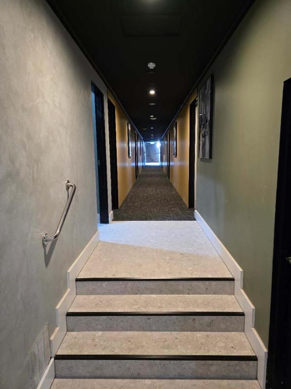 The Parkmore Hotel - Resim 18