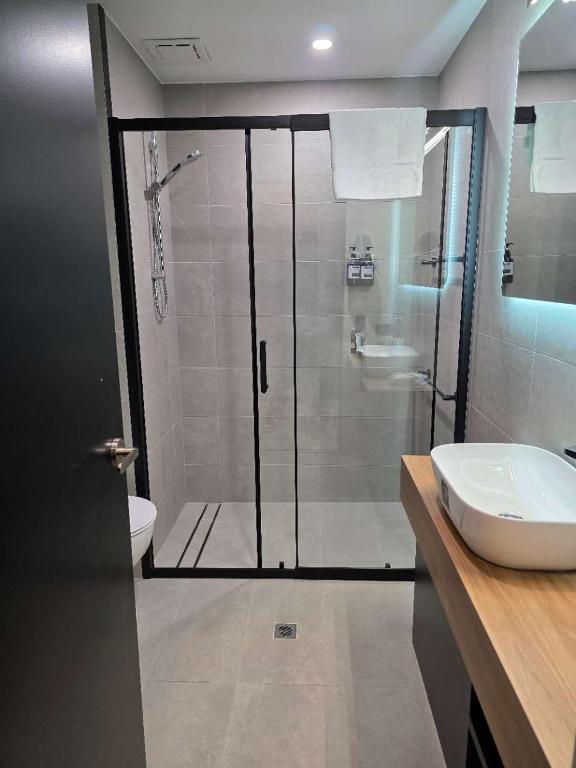 The Parkmore Hotel - Resim 9