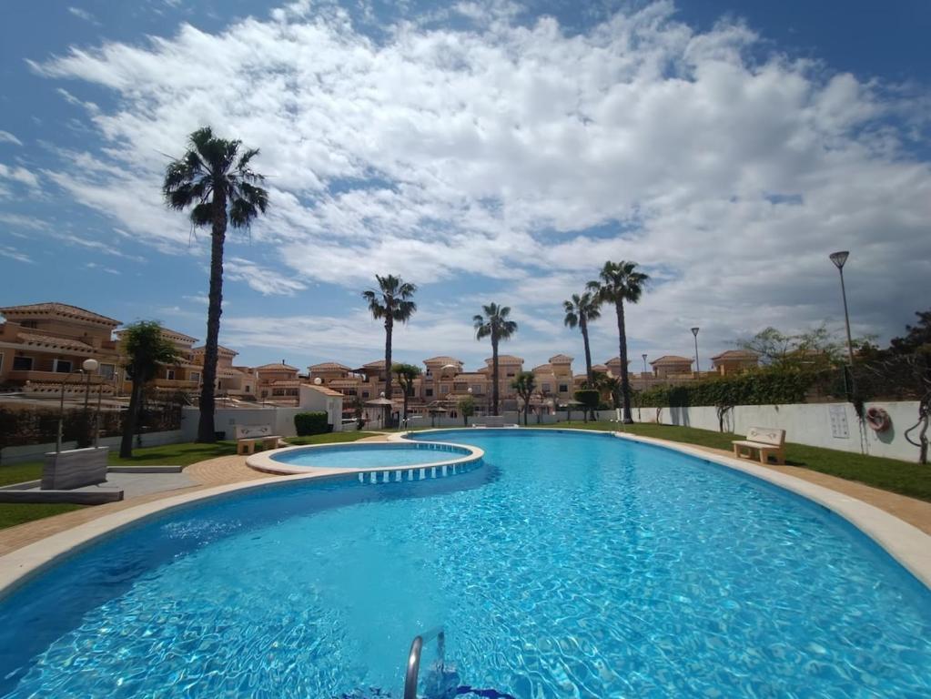 Family Townhouse with Pool & Terrace - Aguas Nuevas PMT03