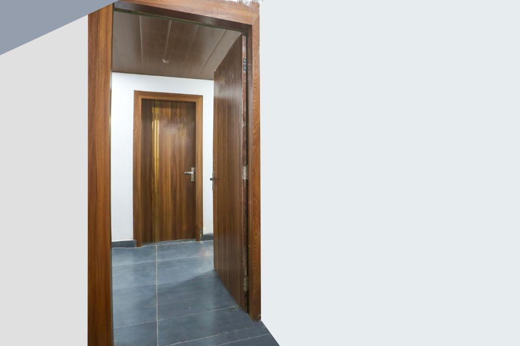 Fotografie z fotogalerie ubytování Hotel O The signature stay v Novém Dillí