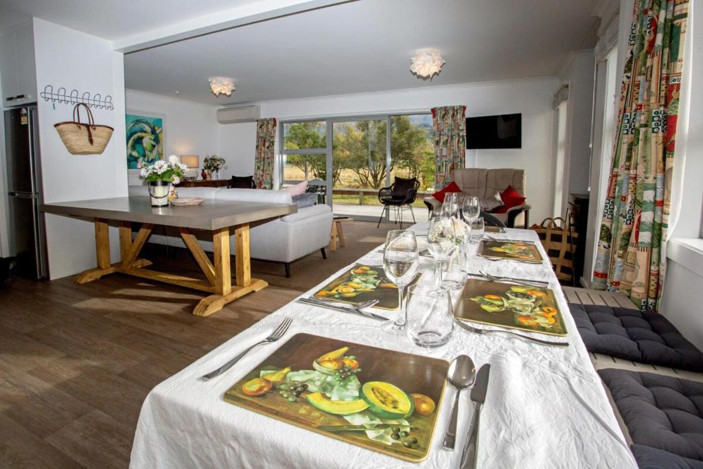 House Horse & Hound on Argelins - Resim 15