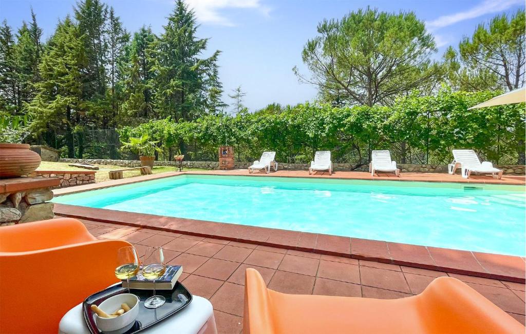 Bazén v ubytování Gorgeous Home In Ficulle With Wifi nebo v jeho okolí