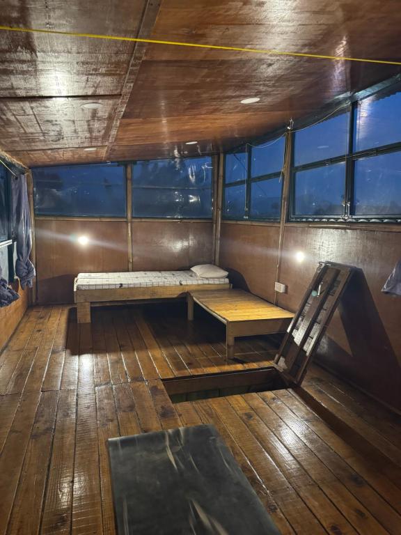 Posezení v ubytování Zenith Himalayan Eco Studio