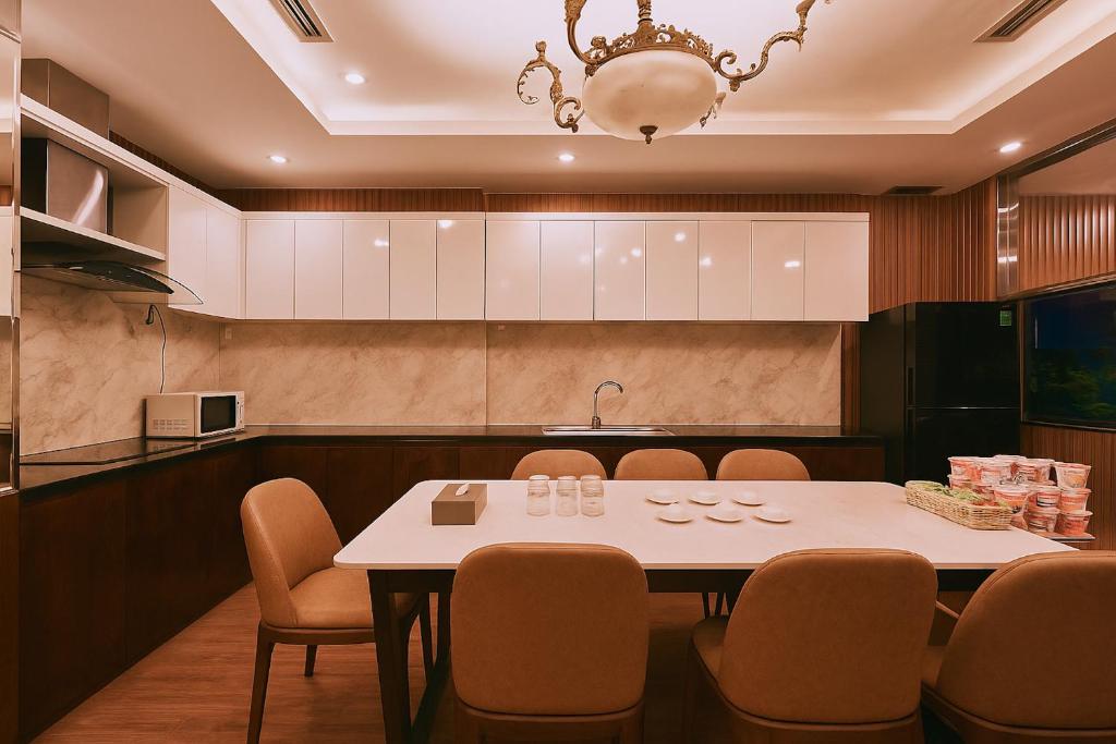 Kuchyň nebo kuchyňský kout v ubytování Mercury Boutique Hotel