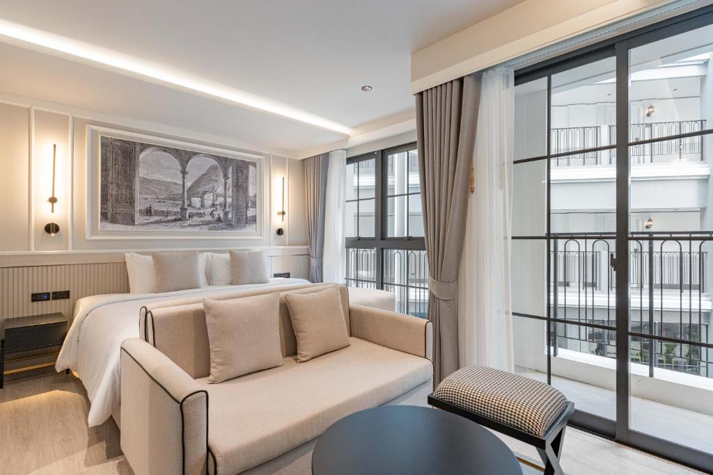 Chateau Du Village Patong - 9