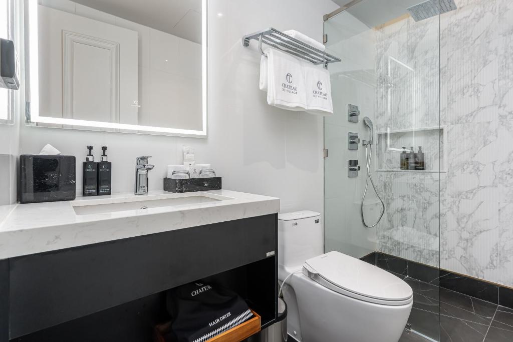 Chateau Du Village Patong - 7