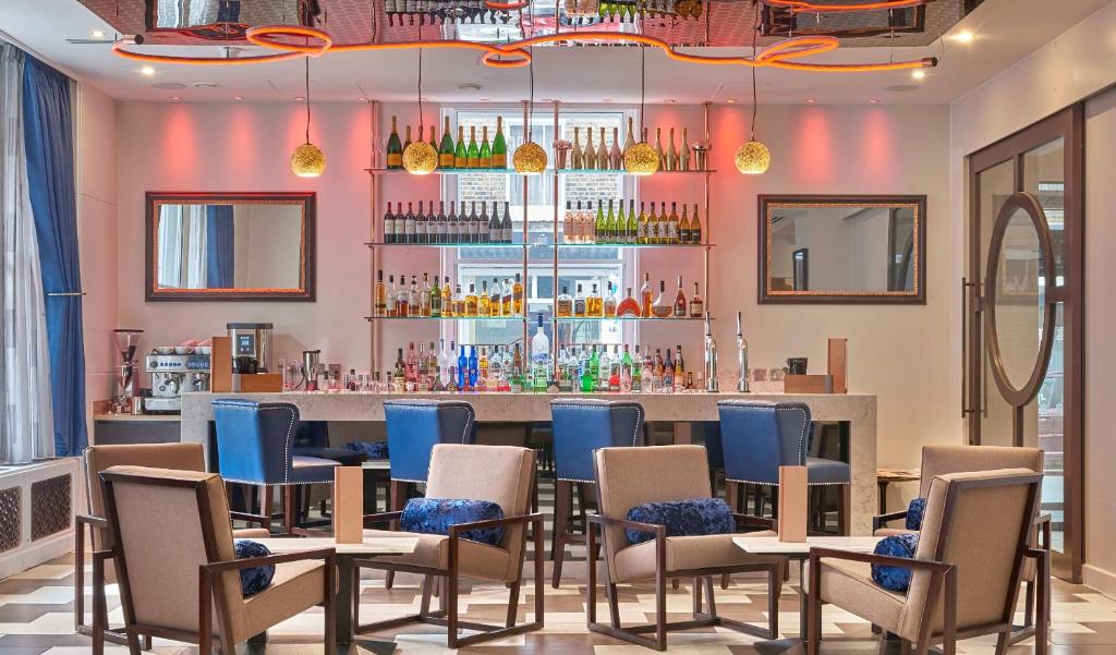 Norfolk Towers Paddington - Resim 17