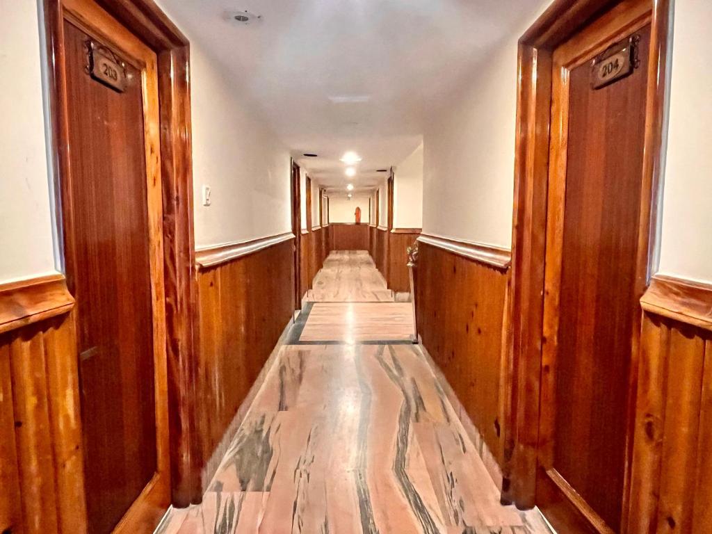 Foto dalla galleria di The Town House - Lavish & Luxury Rooms Near mall Road Manali a Manāli