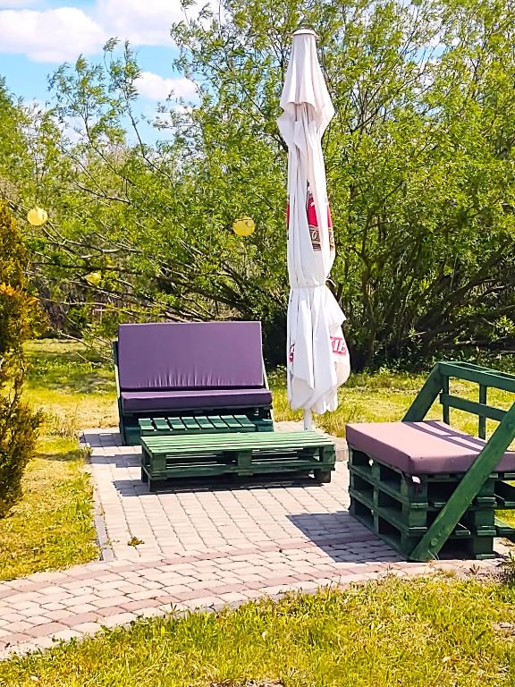 Vonkajšia záhrada v ubytovaní Mazurska Chata jezioro i aquapark 6 min, centrum i promenada 12 min