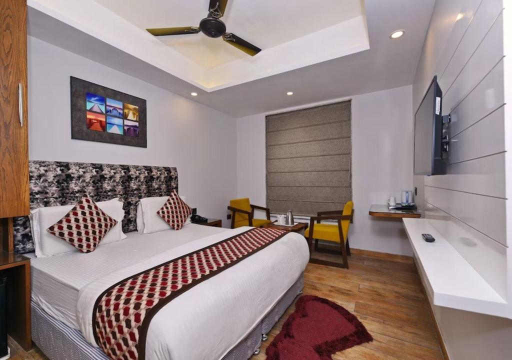 Μια τηλεόραση ή/και κέντρο ψυχαγωγίας στο Hotel N Maharani