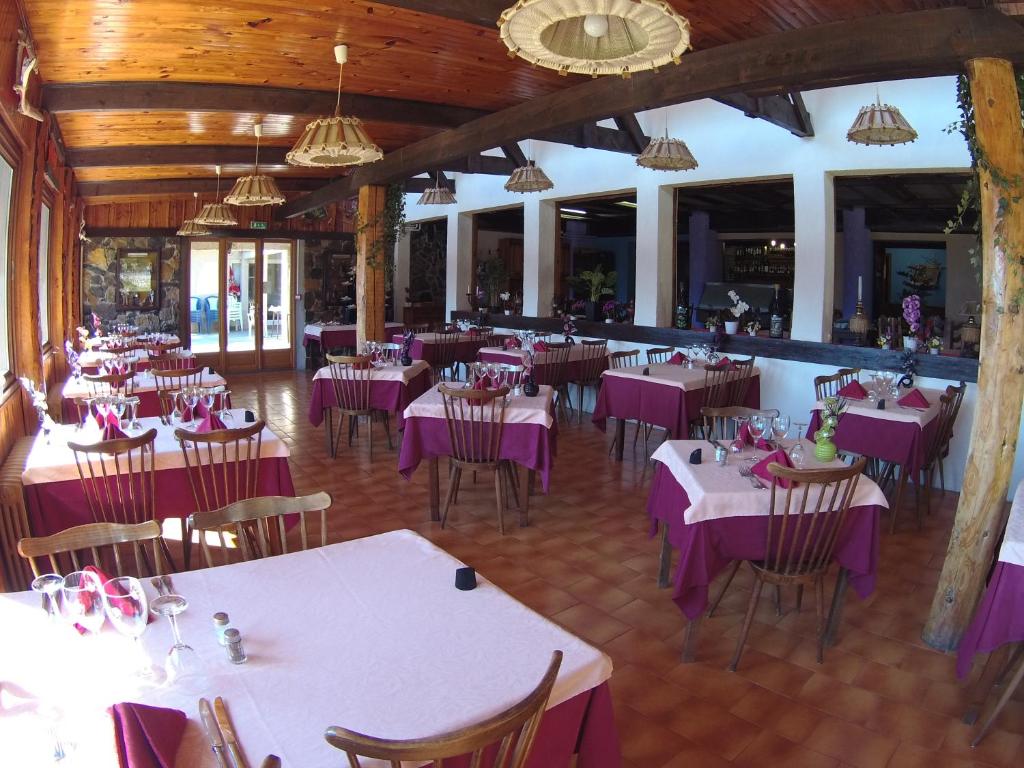Restaurace v ubytování Boustigue Hotel