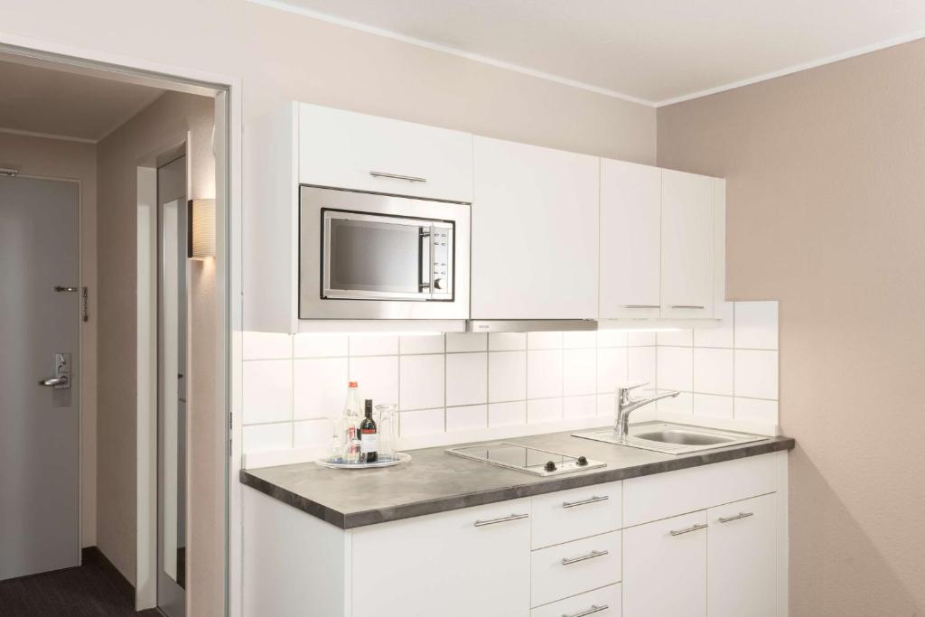 NH Düsseldorf City - Resim 11