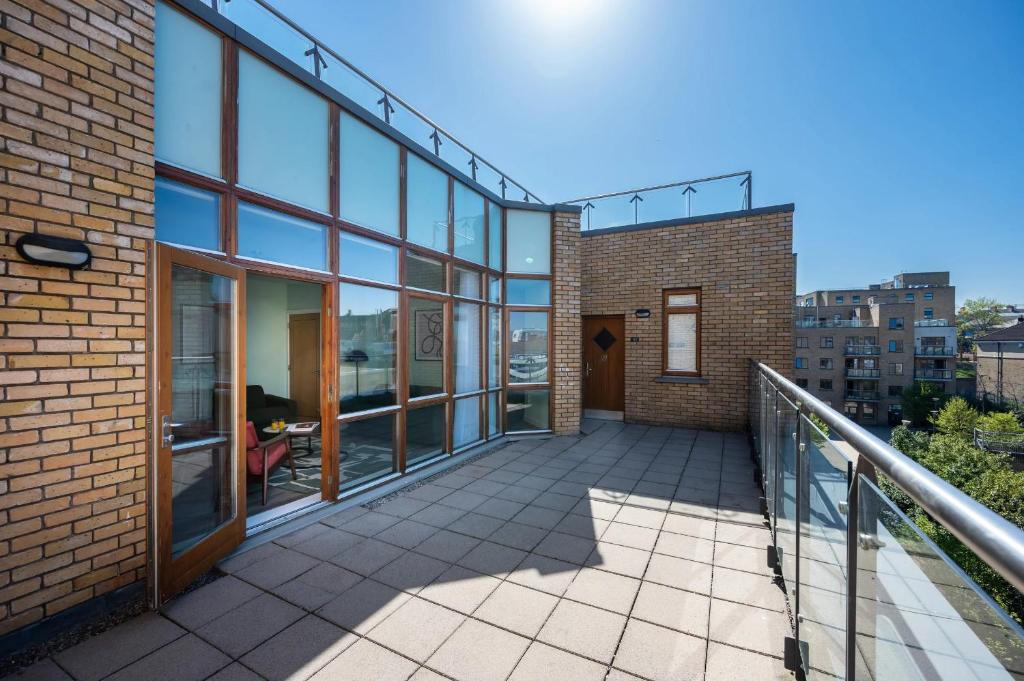 Balkón nebo terasa v ubytování Staycity Aparthotels Dublin Augustine