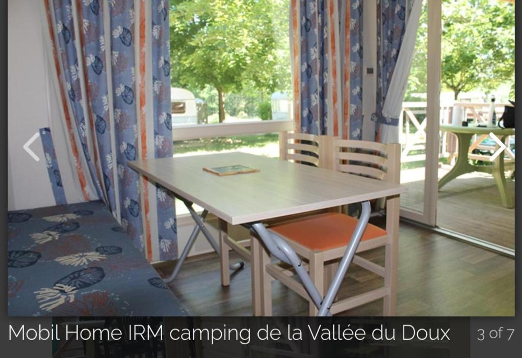 Camping de la Vallée du Doux - Stacaravan