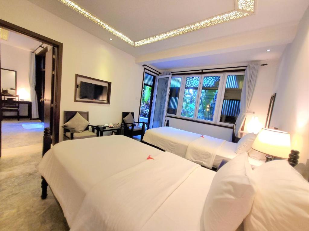 Family Garden View Connecting Room