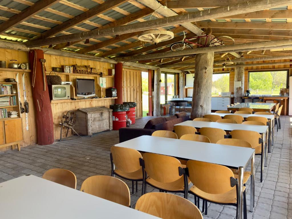 Restaurace v ubytování Ratturi talu