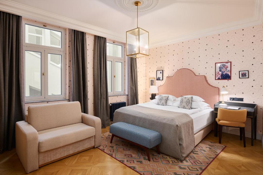 
Superior Room Atrium View with sofa
