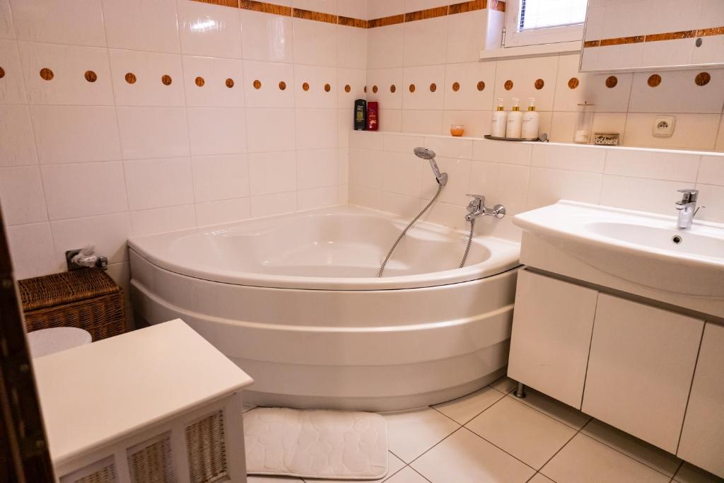 Koupelna v ubytování Dom so záhradou