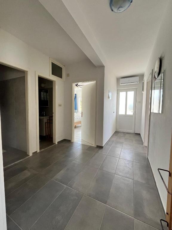 Fotografie z fotogalerie ubytování Apartments Peronja Jelsa Seafront v destinaci Jelsa